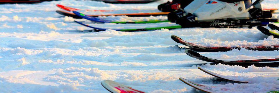 Voiture : quels equipements pour partir au ski, chaine, porte skis