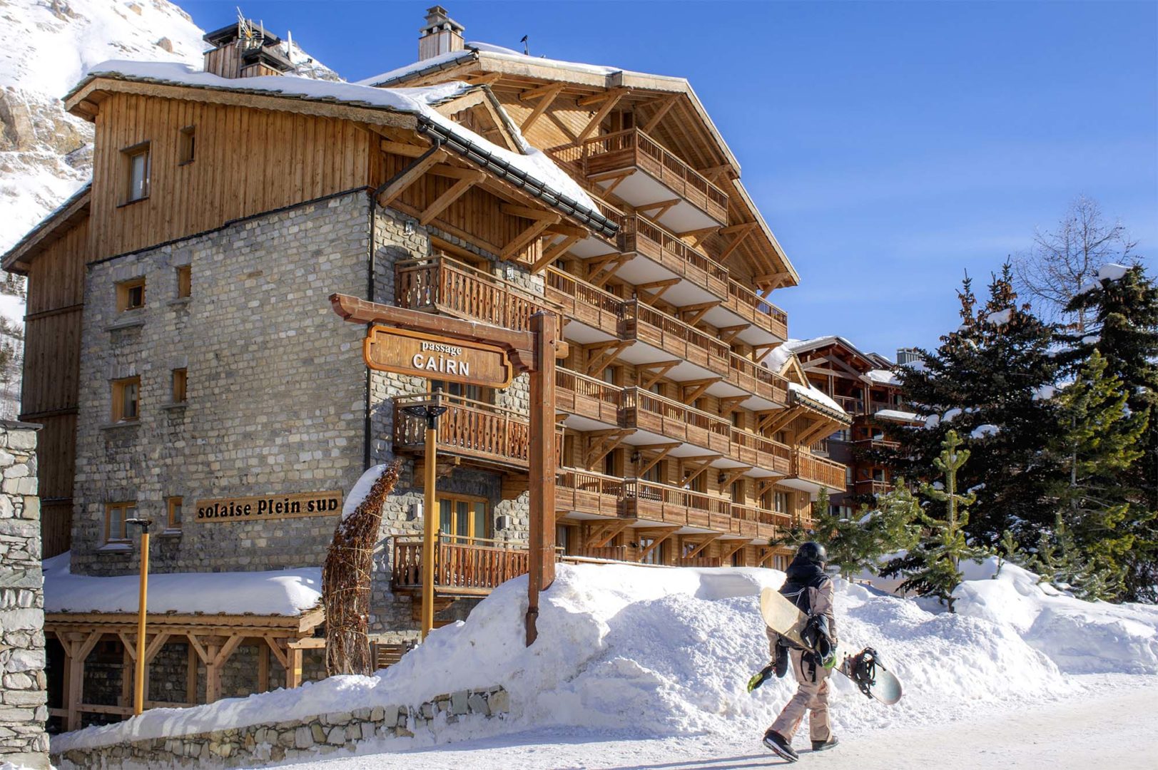 Vue extérieur de la résidence le solaise pleins sud à Val d'Isère